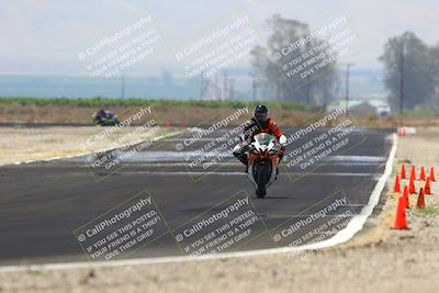 media/Jun-07-2025-TrackDaz (Sat) [[4413525952]]/B Group/220pm (Turn 9)/